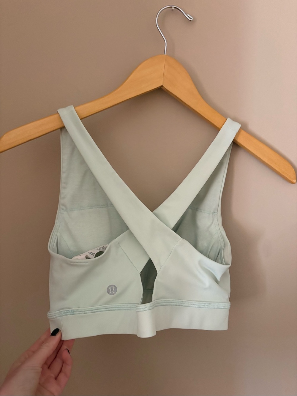 Lululemon Pale Mint Cross-Back Sports Bra Top Sz6 NWOTs - Picture 3 of 5